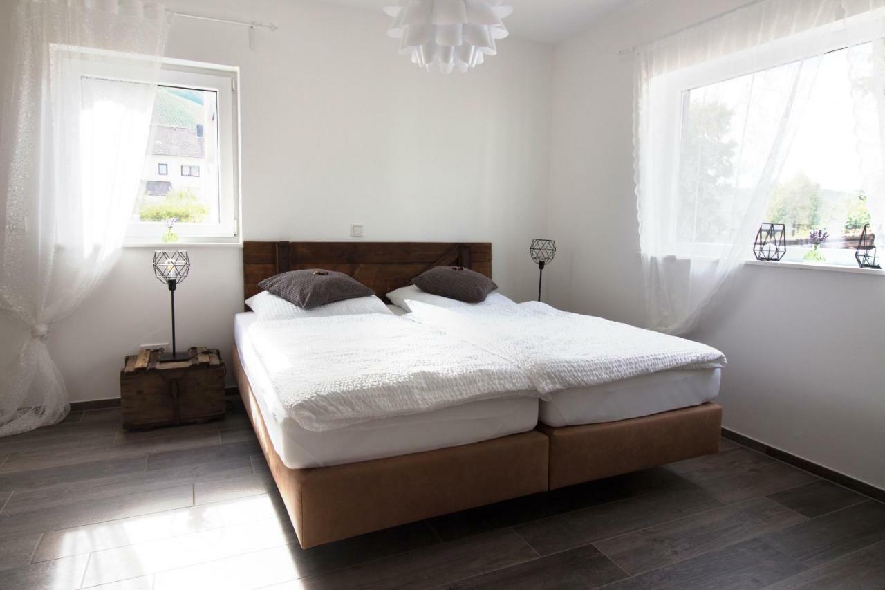 Zur Alten Rebe Ferienhaus Und Weingut كونز المظهر الخارجي الصورة